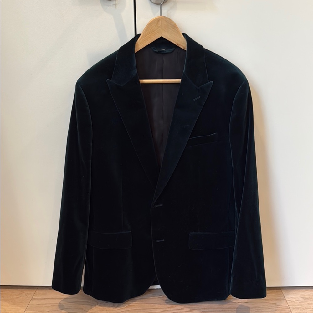 Men's Dark Green Velvet Blazer - Worn Once
